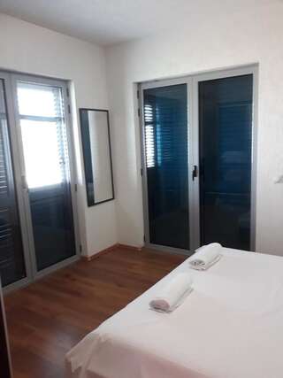 Апартаменты Sunshine Apartments Улцинь Апартаменты-3