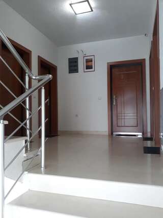 Апартаменты Sunshine Apartments Улцинь Апартаменты-7