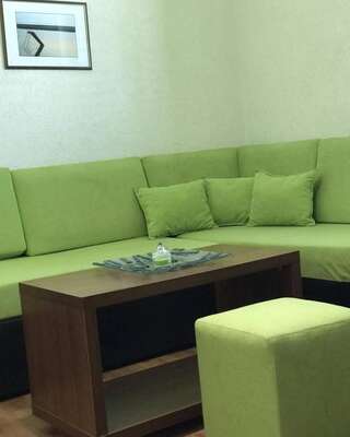 Апартаменты Sunshine Apartments Улцинь Апартаменты с видом на сад-10