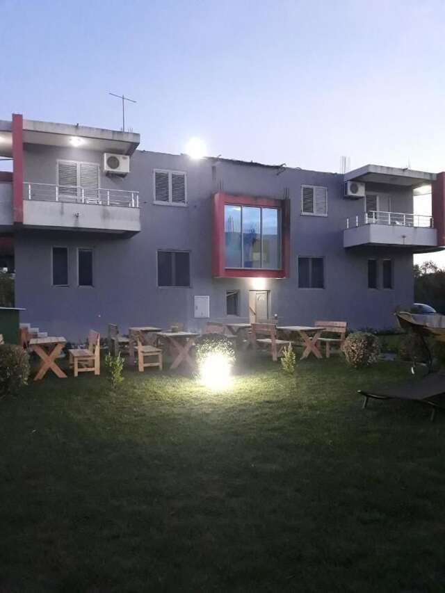 Апартаменты Sunshine Apartments Улцинь-8